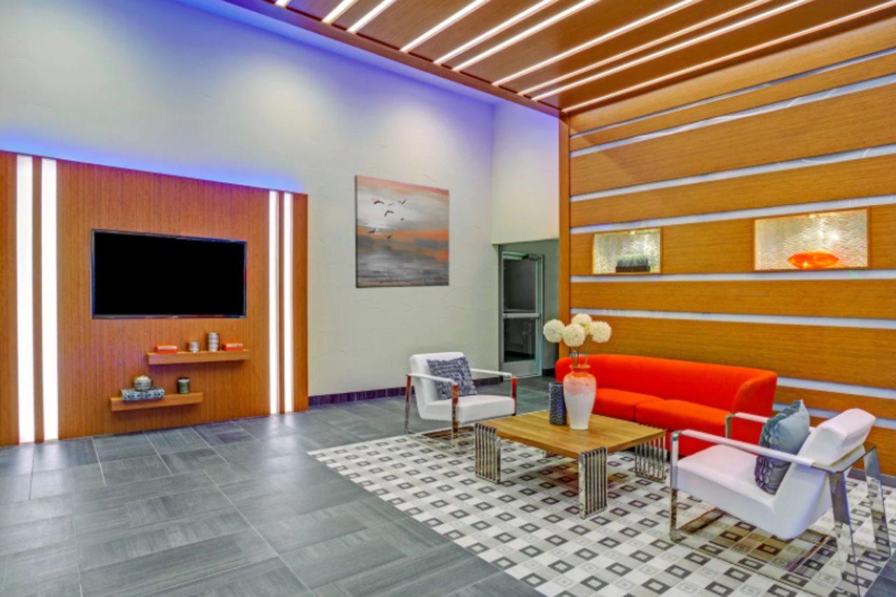 Arya Inn & Suites Farmers Branch Extérieur photo
