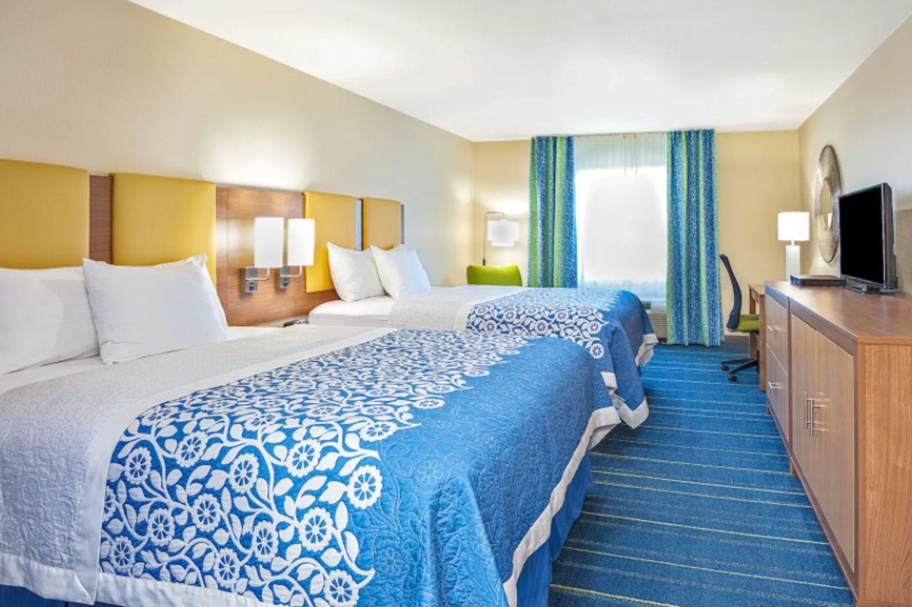 Arya Inn & Suites Farmers Branch Extérieur photo