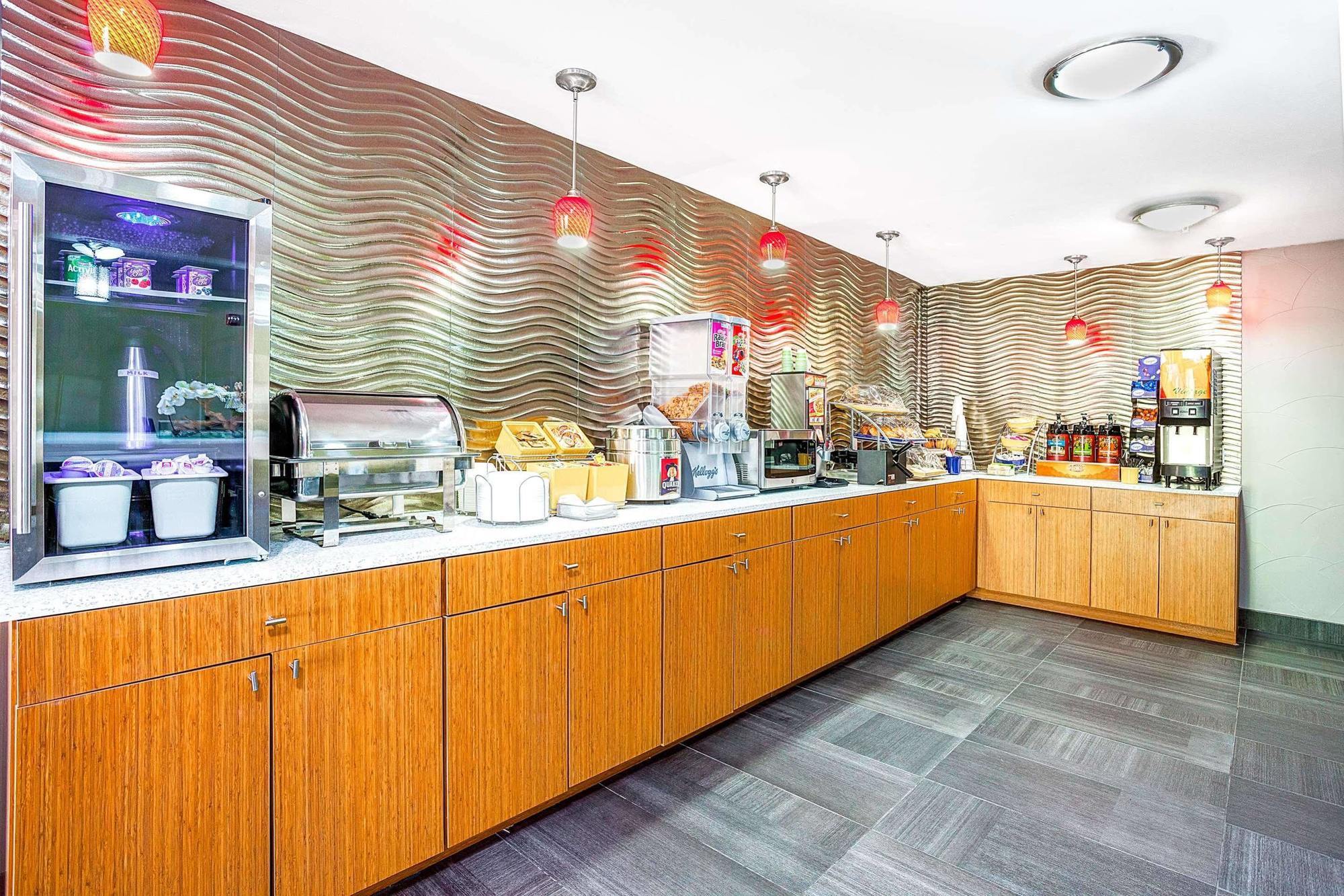 Arya Inn & Suites Farmers Branch Extérieur photo